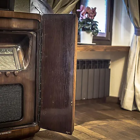 Domus Antica 4* 아오스타