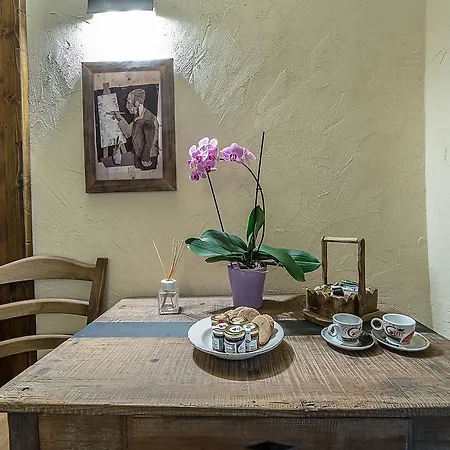 Domus Antica 게스트하우스 아오스타