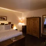 Domus Antica 4*