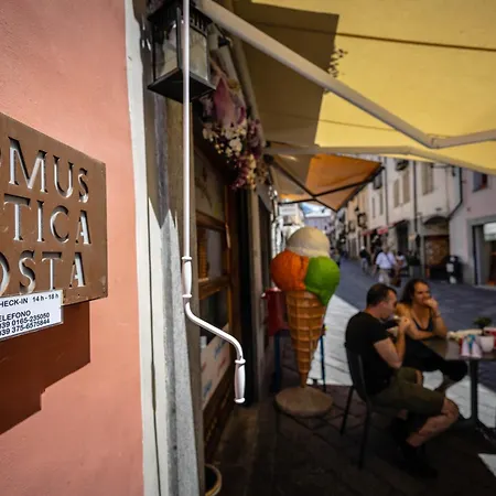Domus Antica 2*