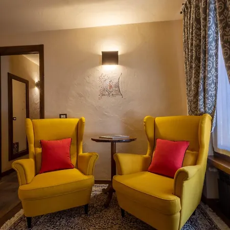 Domus Antica Affittacamere Aosta