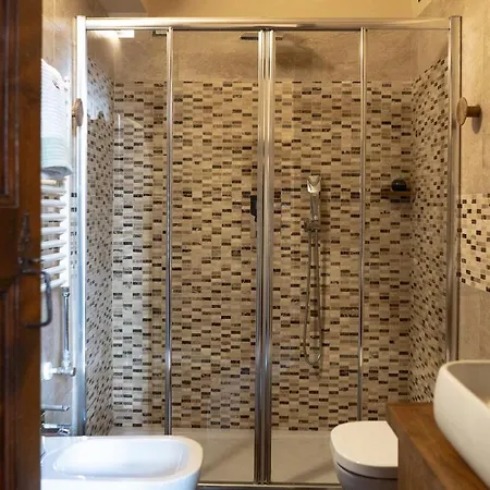 Domus Antica 4*